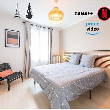 Nid Douillet Entre Paris Et Disney Vaires-sur-Marne Buitenkant foto